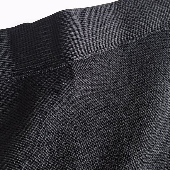 NWOT BCBG Max Azria Mini Skirt with Scalloped Hem - Picture 5 of 9